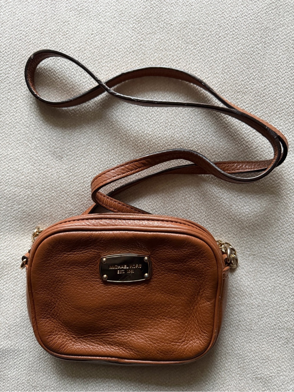 Michael Kors Tan Brown Leather Crossbody Camera Bag